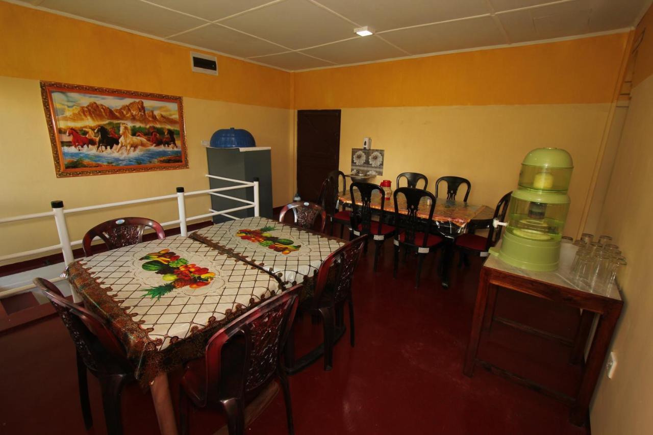 Narra Homestay Maskeliya Exteriör bild